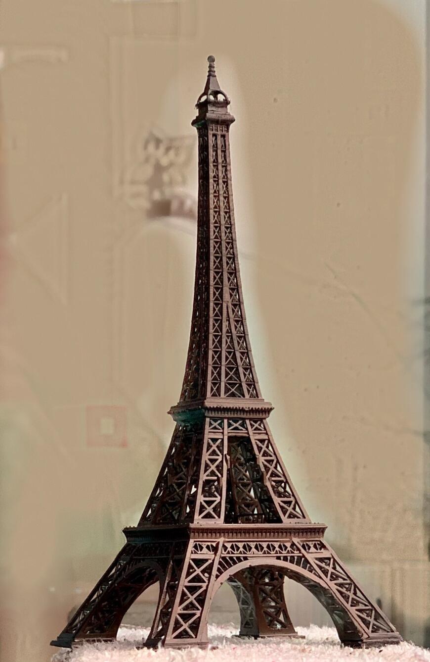 Эйфелева башня