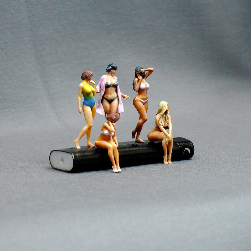 Барышни на яхте.