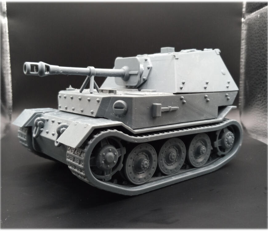 Ferdinand Toon Tank