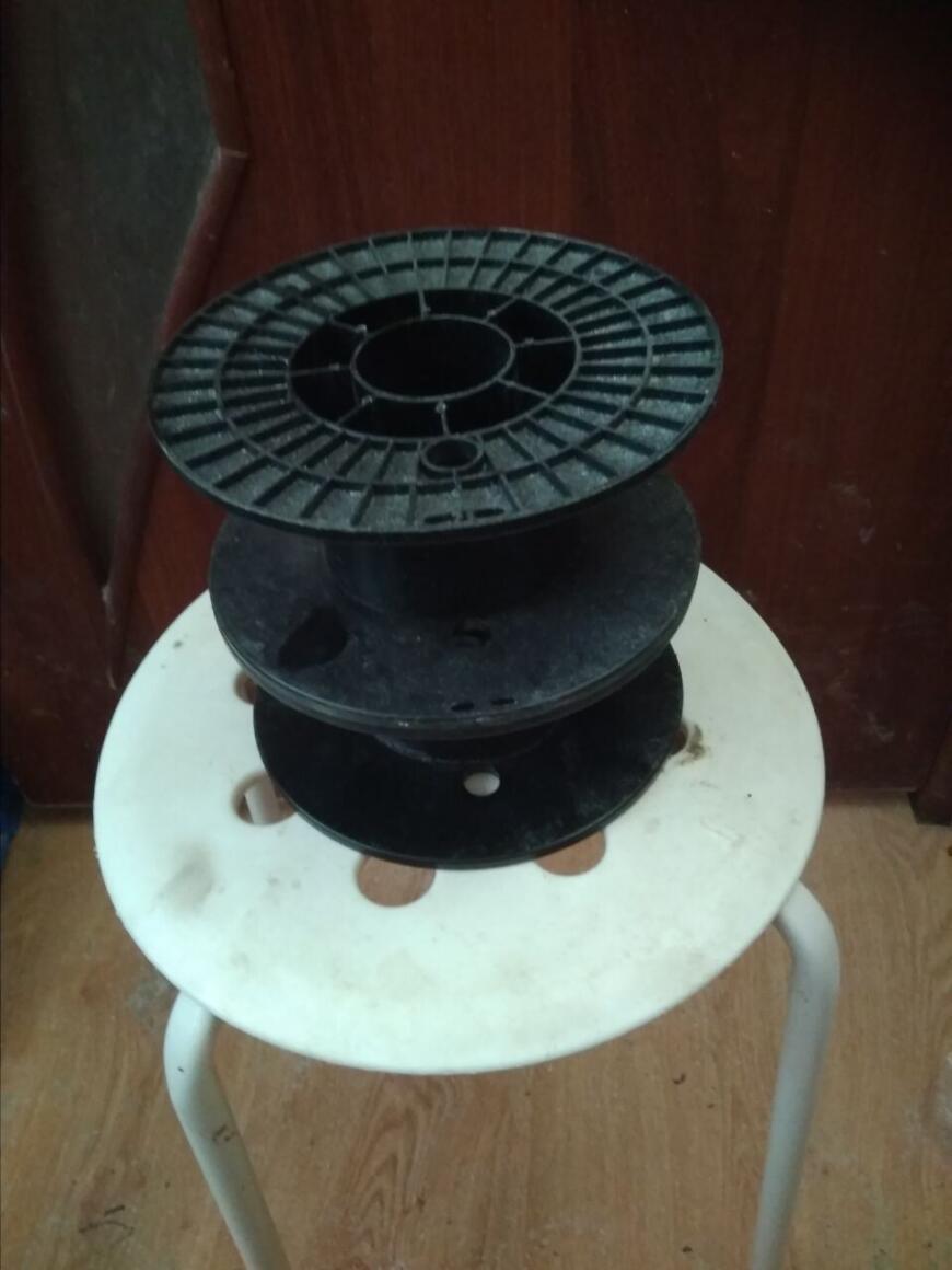 делаем из обычной катушки разборную..
