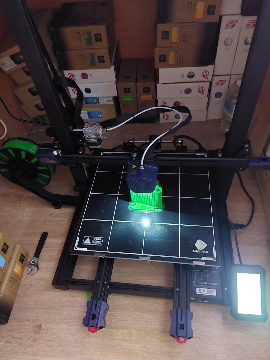 Anycubic Kobra Max в сравнении с Anycubic Chiron