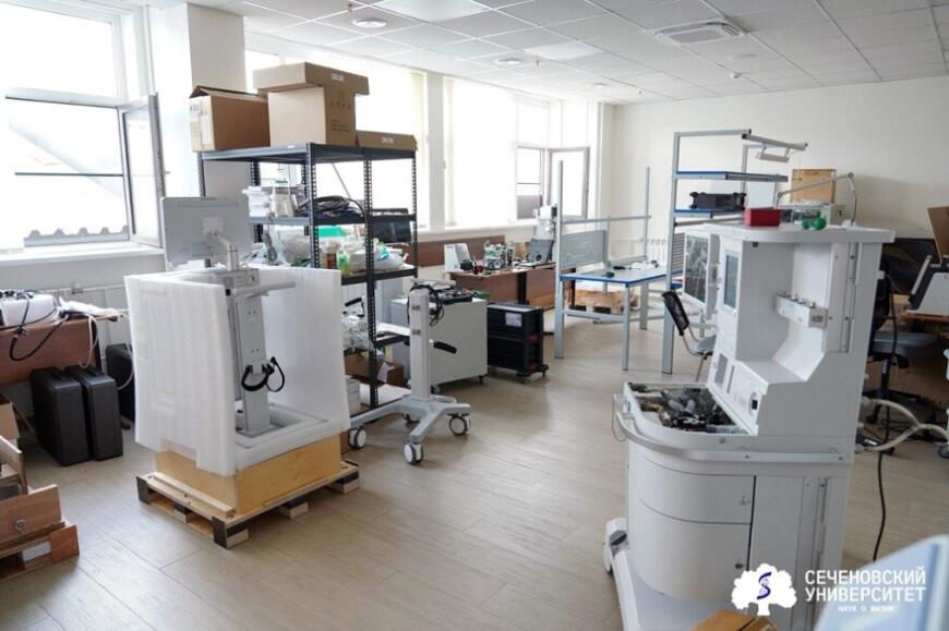 В Сеченовском университете запустят опытное производство медицинских изделий из полимеров