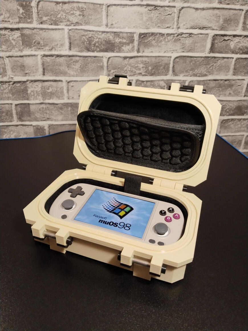 Мой первый проект в 3D-печати — бокс для Anbernic rg40xx H Мой первый проект в 3D-печати — бокс для Anbernic rg40xx H