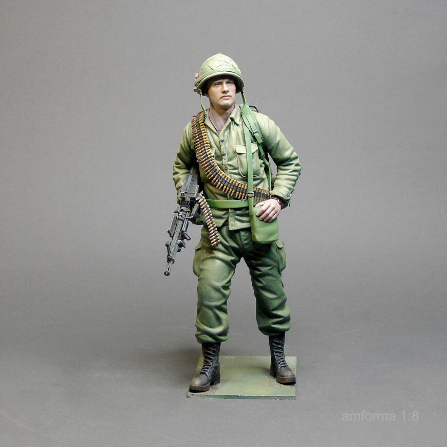 Солдат США с пулеметом, 1960 г.