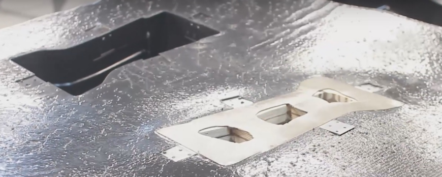 Sc sed contra est: Errores in vacuum auro de  thermoplastico