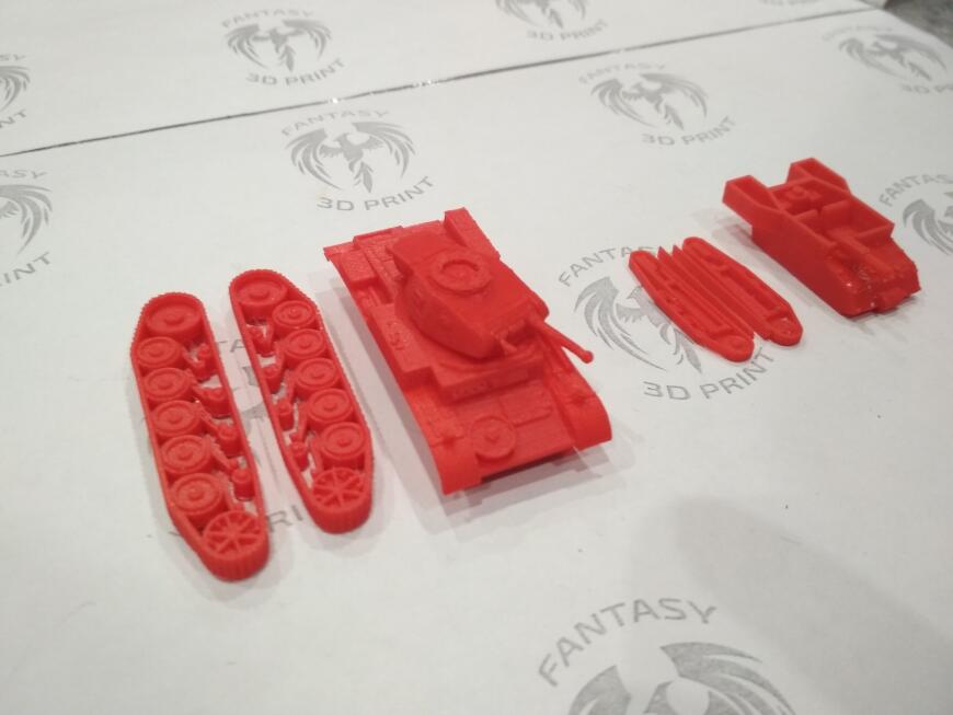 Итальянская танкетка и танк