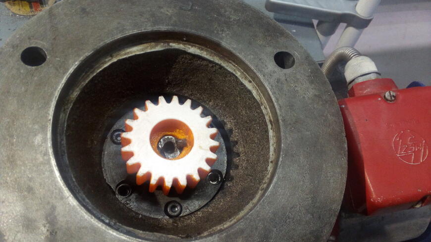 Из PET-G на фрезер по металлу