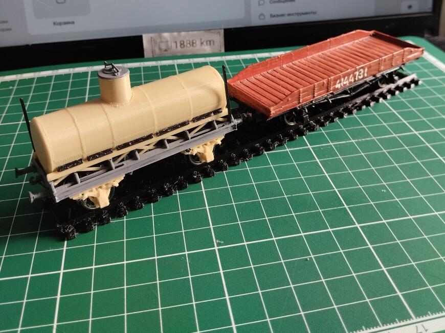 Печатаем сборную модель двухосной цистерны серии Ц