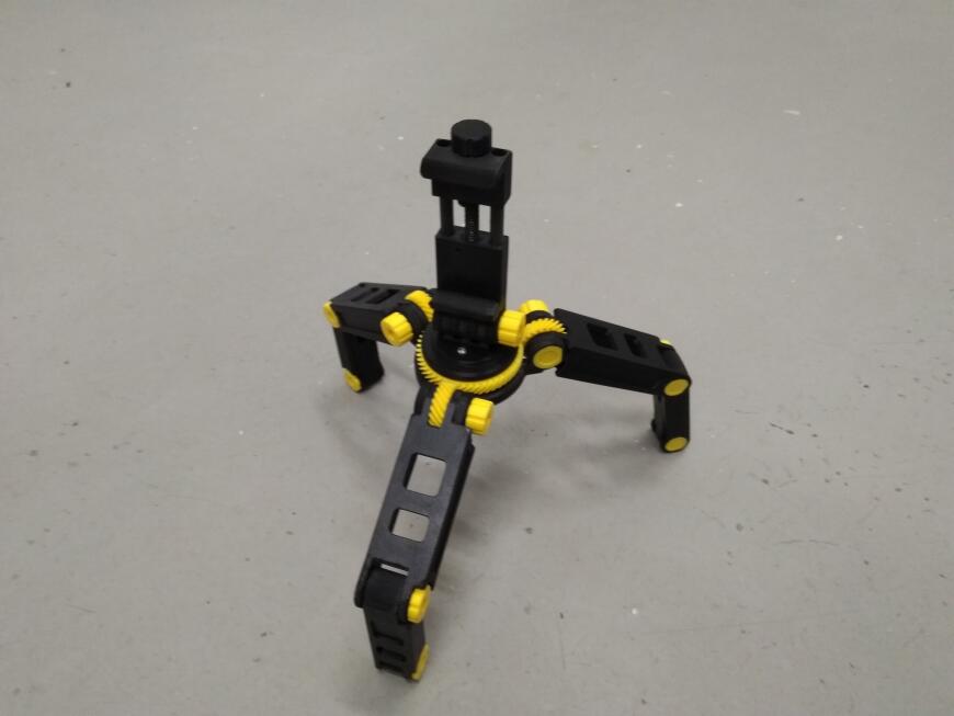 Универсальный штатив трансформер