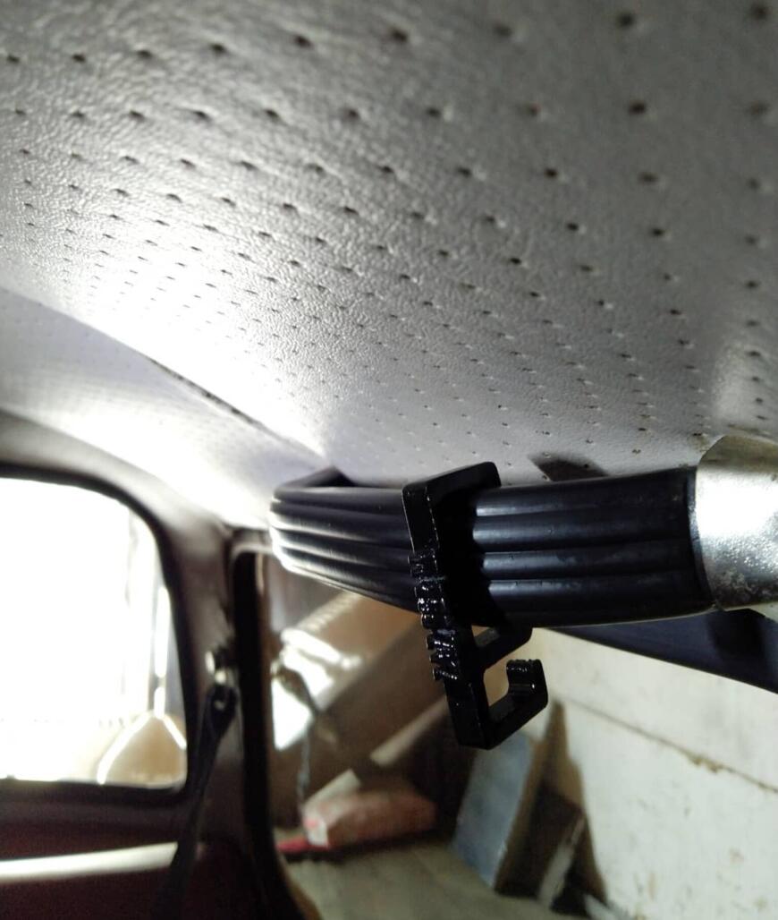 Вешалка для салона "Запорожца"