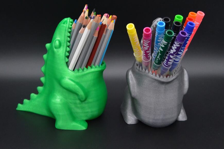 Обжора динозаврик