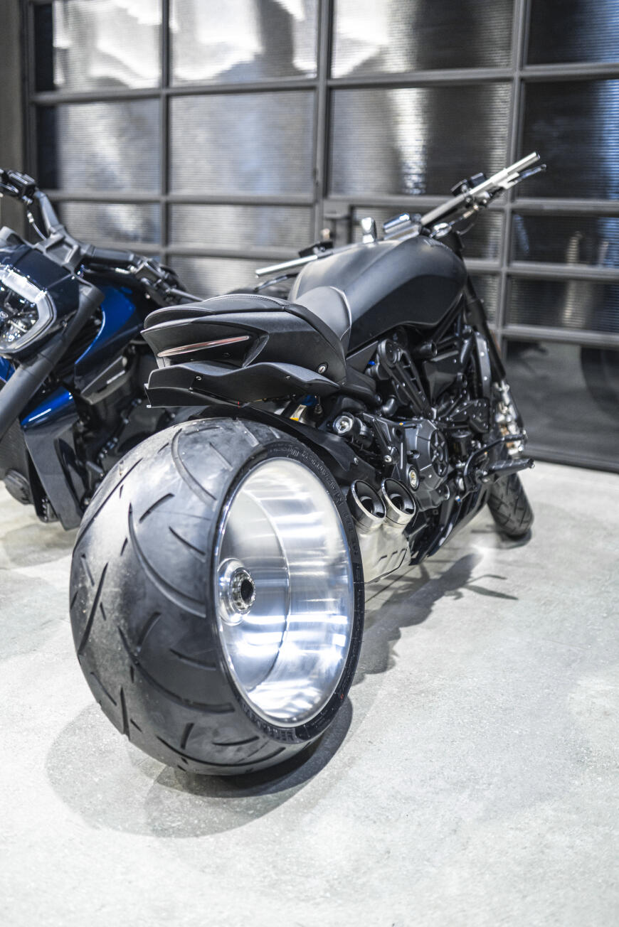 Напечатанный и установленный хвост на Ducati X-Diavel