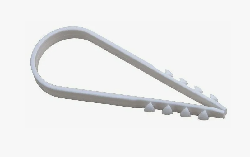 Простой держатель для гофры