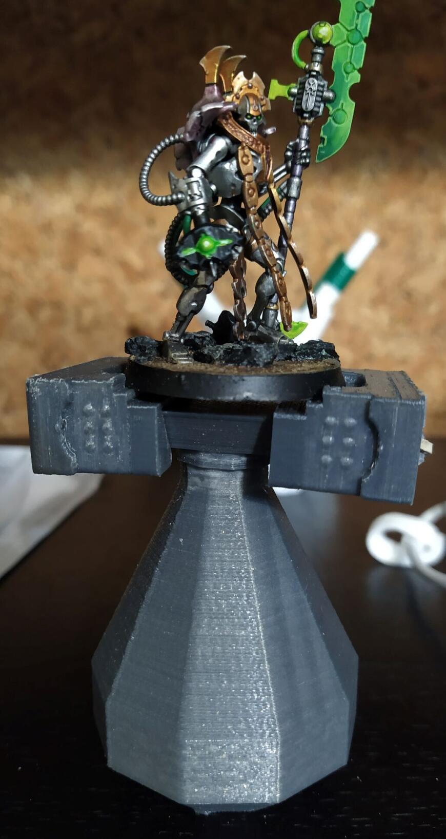 Удобная держалка для покраса