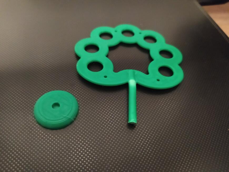 Подставка под ёлку