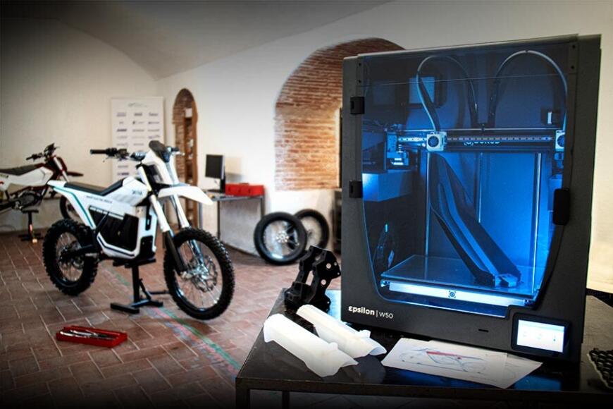 ELISAVA Racing Team и 3D-печать: новый уровень в создании мотоцикла для горноспасательных работ