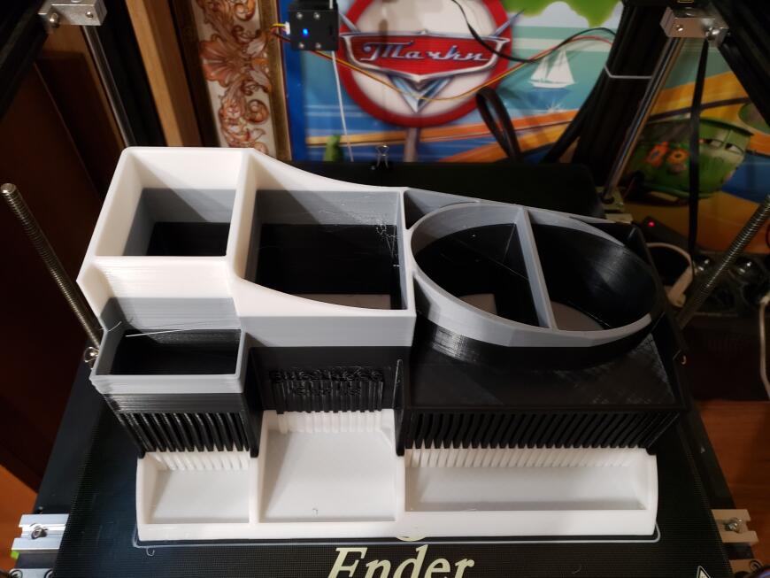 Полочка под мелочь в прихожке