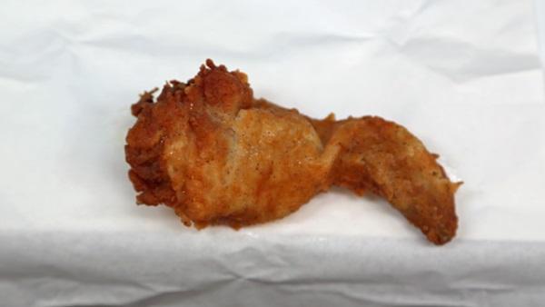 Первый в мире 3D-печатный жареный цыпленок от Kentucky Fried Chicken