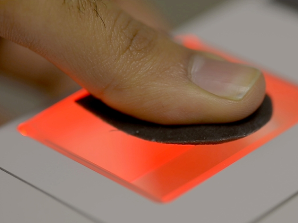 Первый в мире 3D-печатный отпечаток пальца для улучшения технологии сопоставления отпечатков