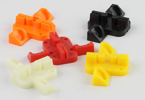 Как магниты крепить в пластиковые эффеторкаретки?