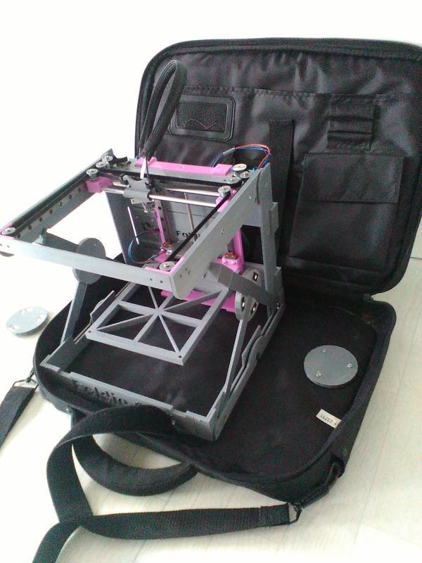 3D-принтер, который умещается в сумку от ноутбука!