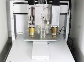 Китайский 3D-биопринтер Anyprint B01CS способен одновременно печатать разными материалами