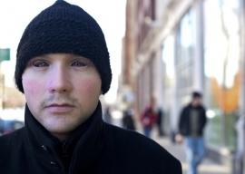 3D-печатная маска лица этого художника поможет вам обмануть камеру наблюдения