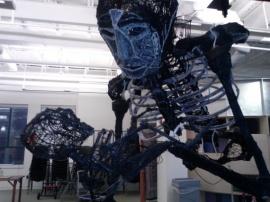 Первый 3d-печатный скелет гуманоида в натуральную величину создан с помощью 3Doodler