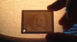 Print 3D For Me превратит вашу любимую фотографию в литофанический брелок для ключей