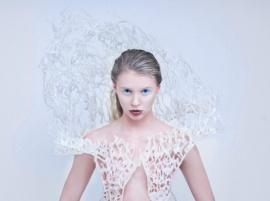 Дизайнер Фрэнсис Битонти распечатал на 3D-принтере Makerbot сказочное гибкое платье