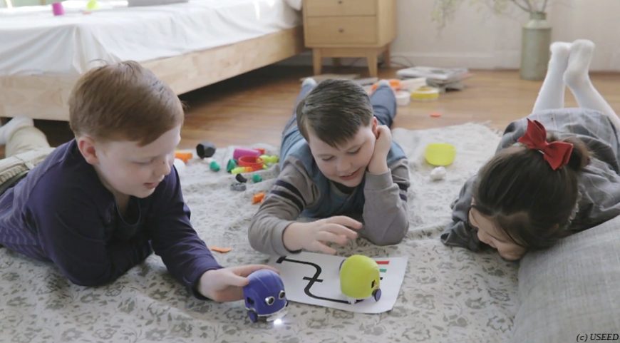 USEED разрабатывает детский настольный 3D-принтер с голосовым управлением