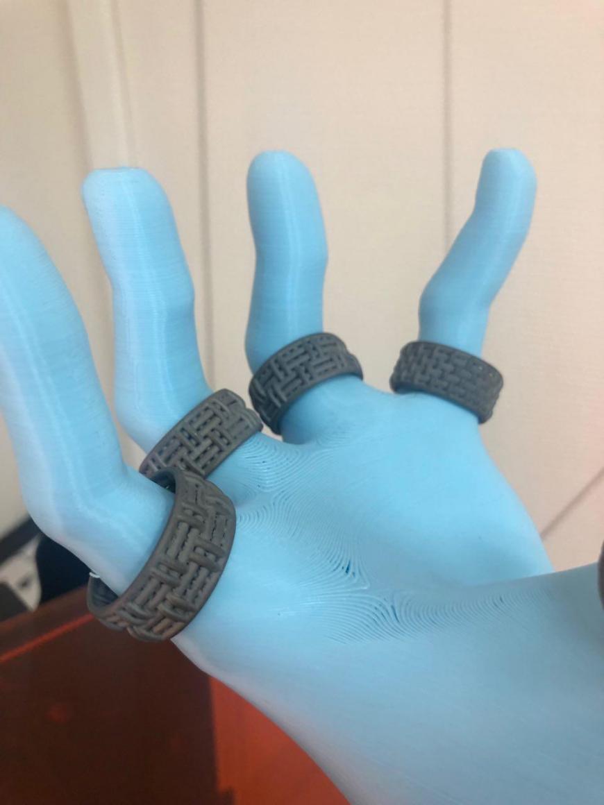 Ювелирные кольца из титана