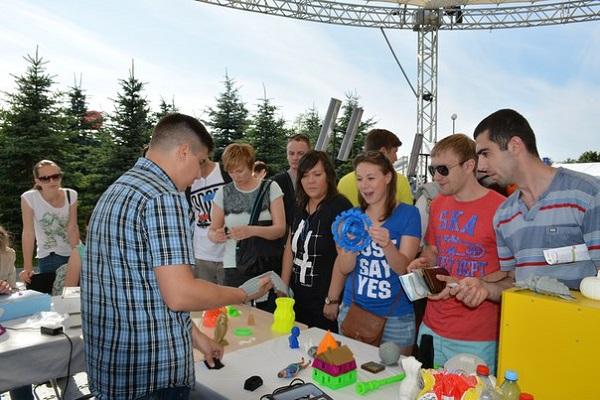 На фестивале Вконтакте посетителям покажут 3D-принтеры и научат рисовать 3D-ручками