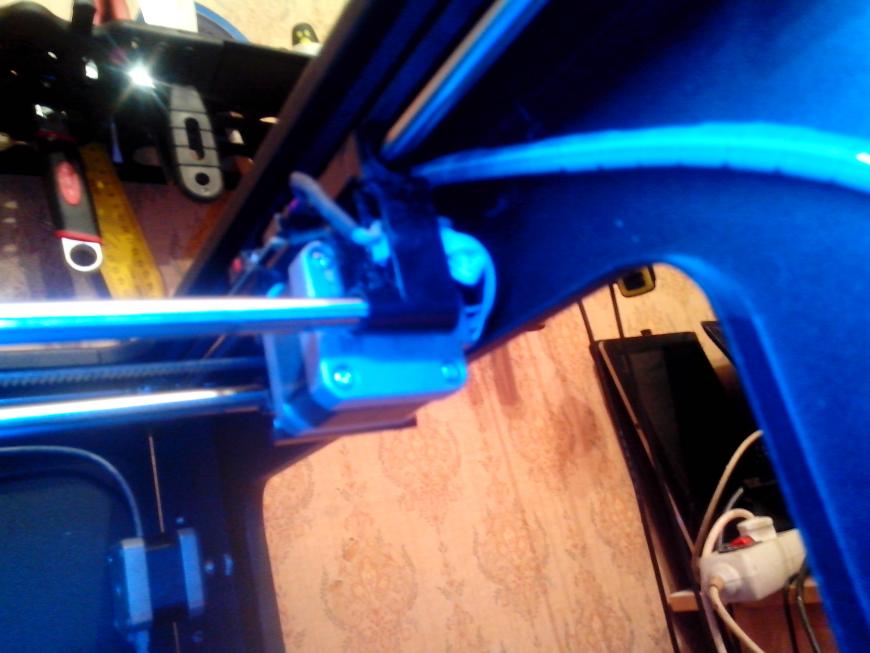 Ремонт неожиданно рассыпавшейся каретки оси У