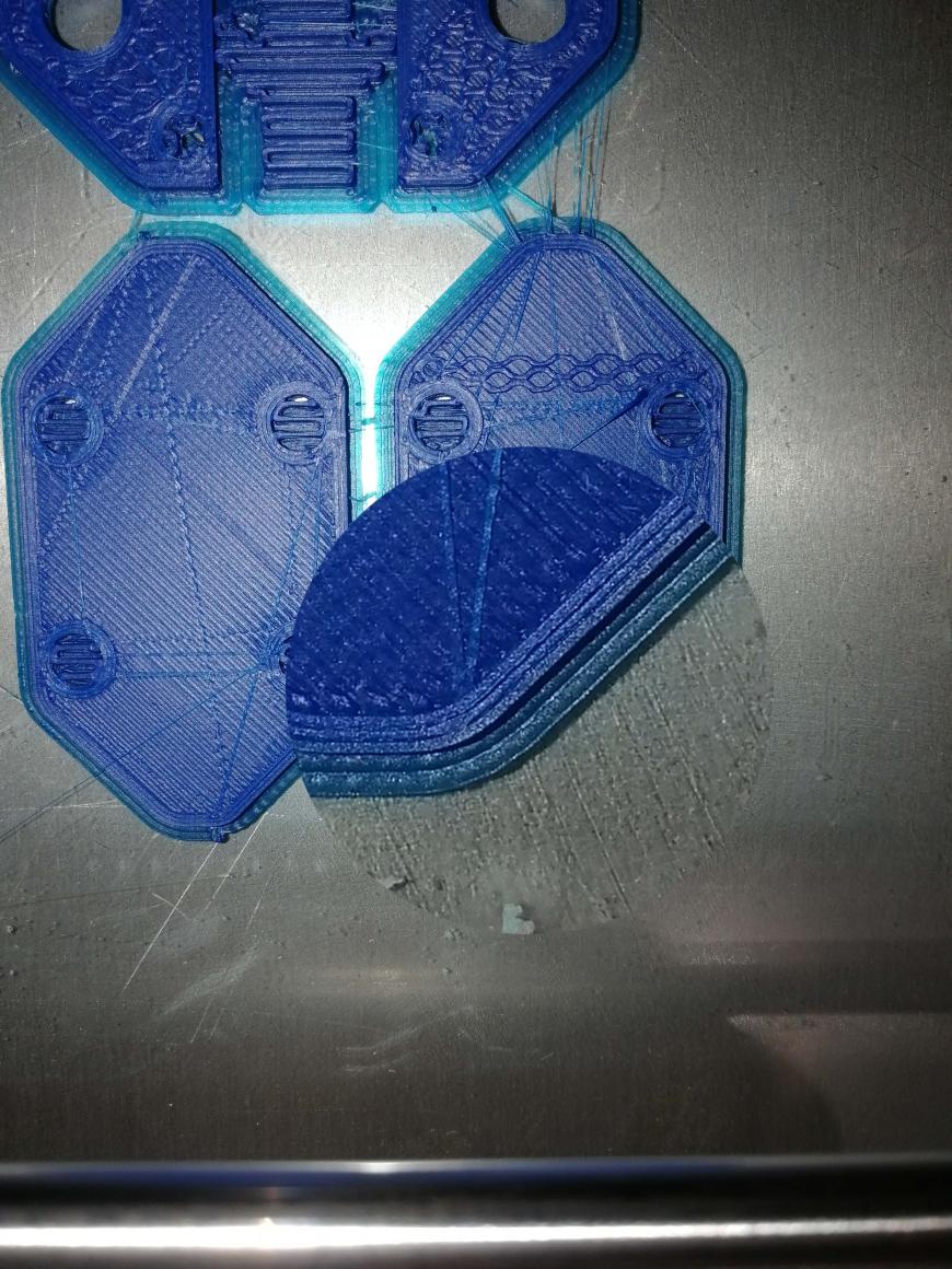 Щели между периметрами