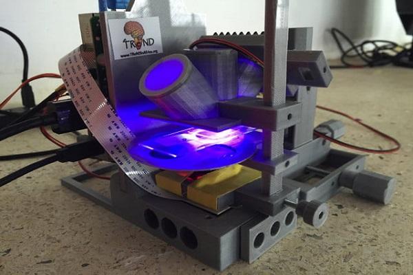 Международная команда ученых сконструировала лабораторный 3D-печатный микроскоп стоимостью €100