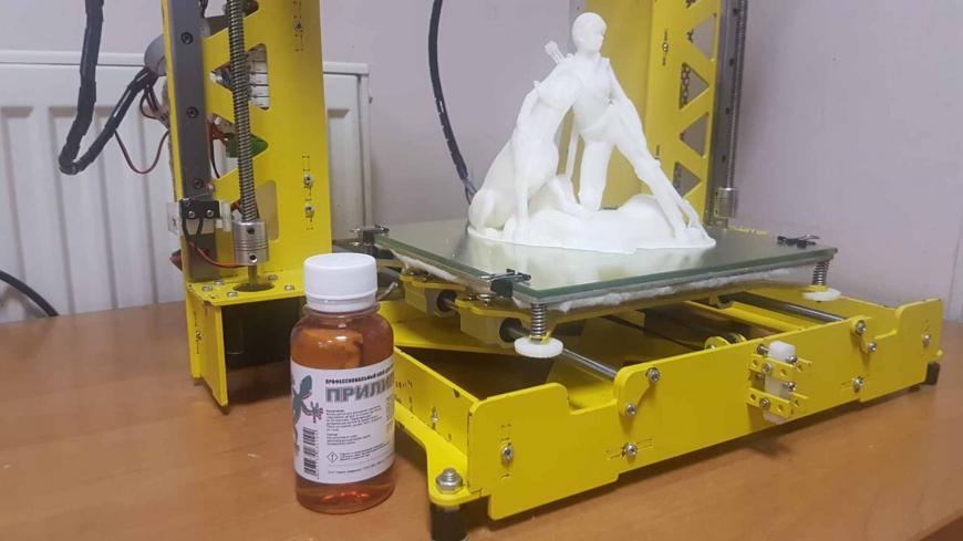Петербургская компания предлагает клей для печати на FDM 3D-принтерах