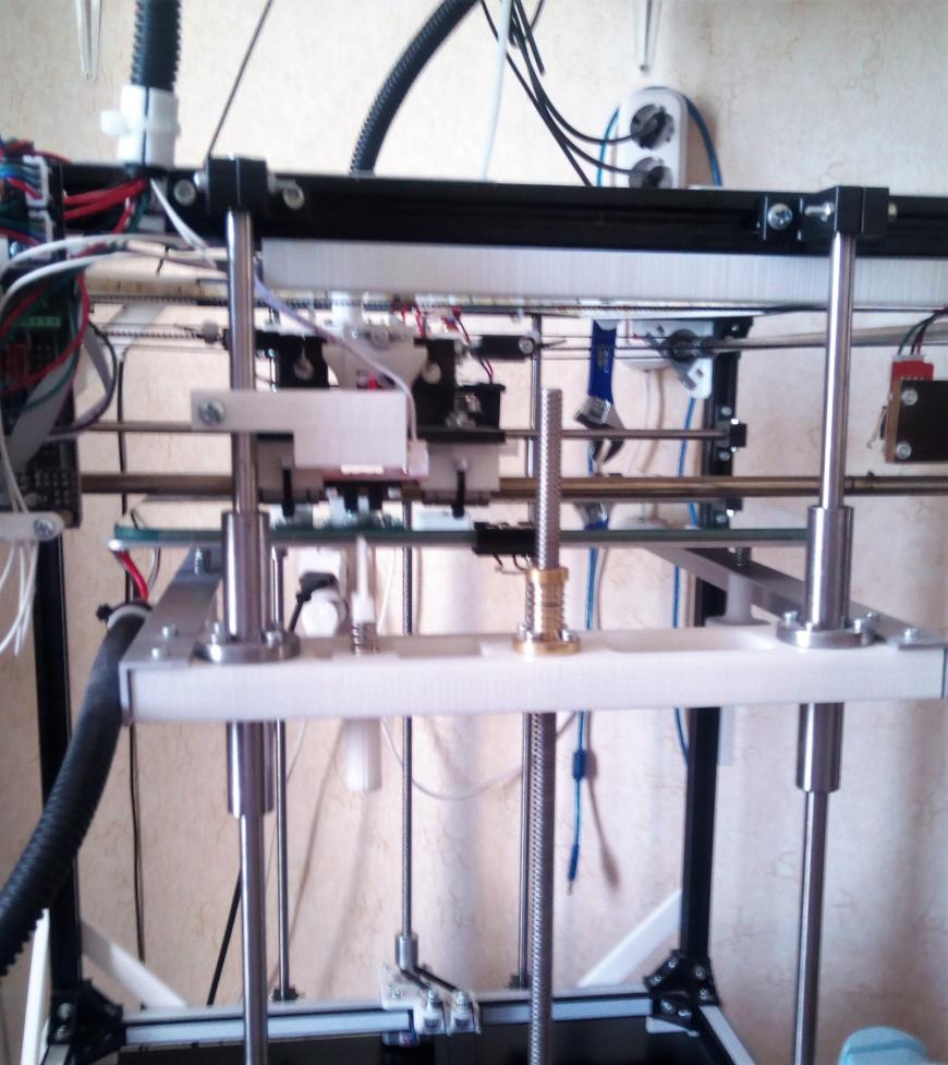 FLSUN Cube после года эксплуатации . FLSUN Cube после года эксплуатации .