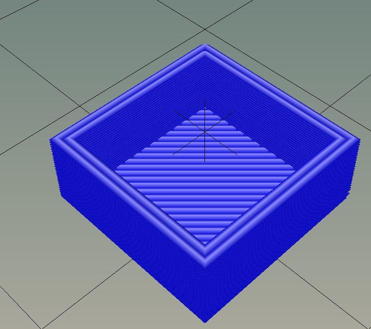 Проблема в slic3r стенки периметров не склеены между собой.
