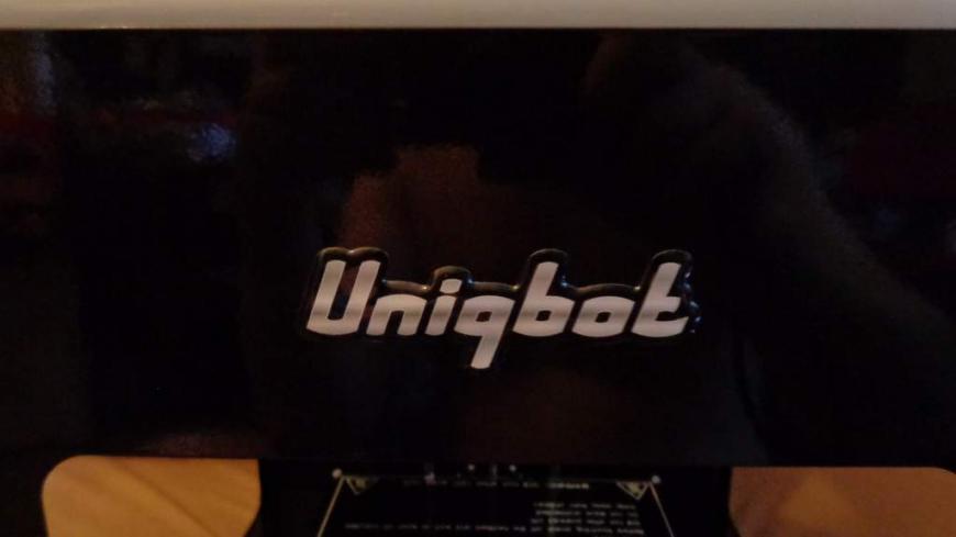 Uniqbot - что за зверь и с чем его едят. Часть 1-я. Распаковка.