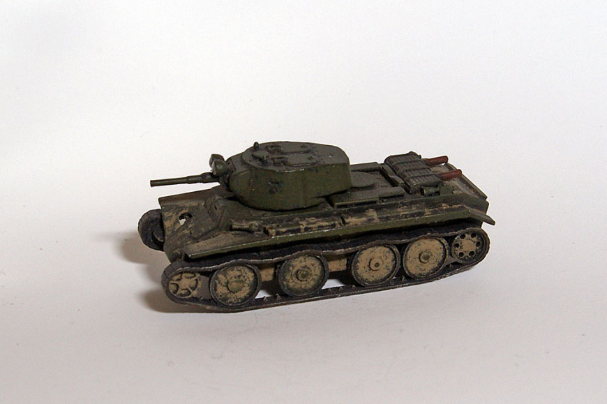 Танк БТ-7 в масштабе 1/100 на фотополимерном принтере Аникубик Фотон