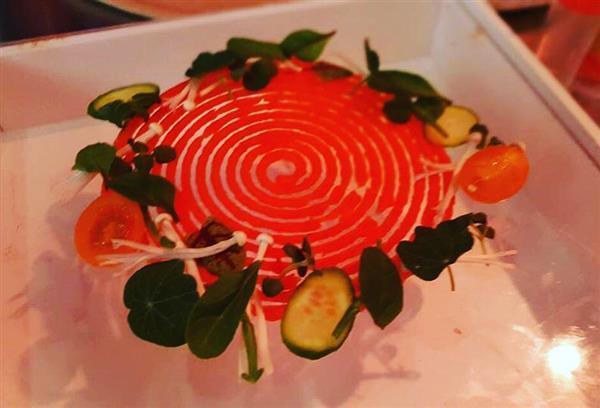 Стартап byFlow накрыл обед из пяти 3D-печатных блюд в поп-ап ресторане