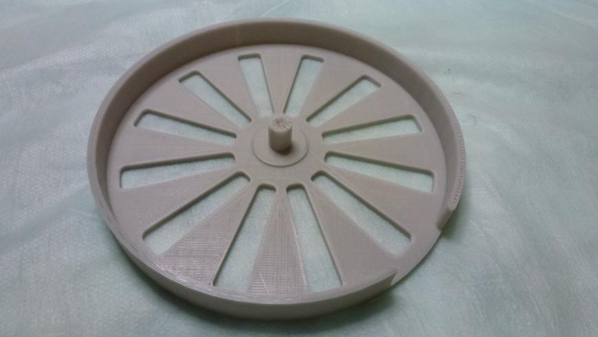 В чем может быть проблема печати мелких деталей в нутри большой детали ?