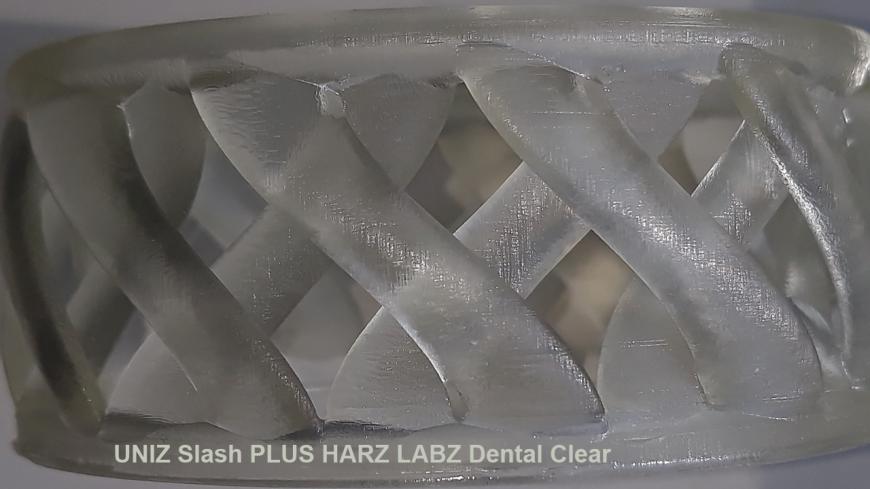 Проба HARZ LABZ Dental Clear на UNIZ Slash PLUS