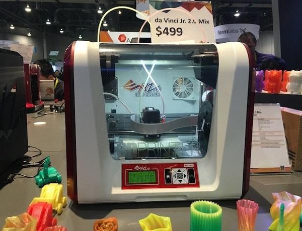 Новинки 3D-печати от компании XYZprinting на выставке CES 2017