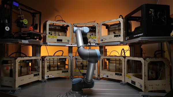 Tend.ai учит роботов управлять 3D-принтерами