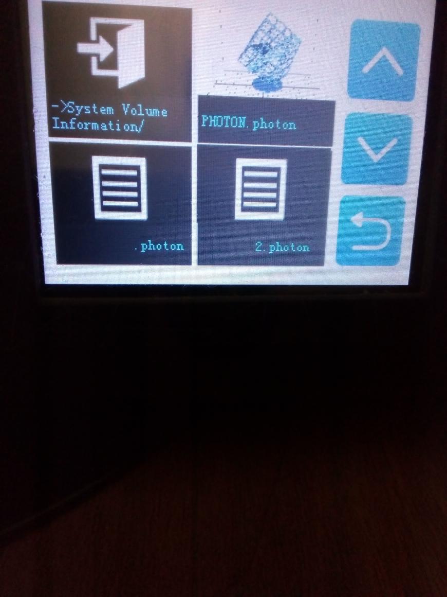 Принтер не видит модель на флешке.