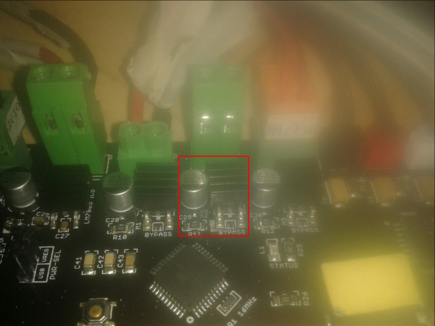 Теперь экструдер перестал греться