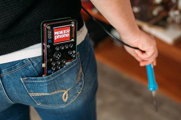 Хорватский мейкер предлагает наборы для сборки самодельных телефонов MAKERphone