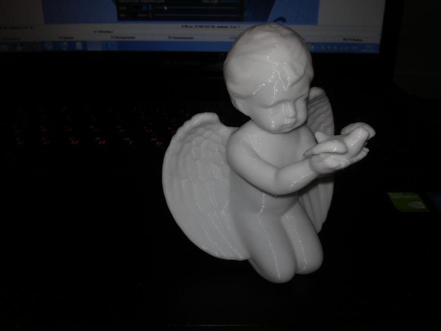 Фигурка ангела